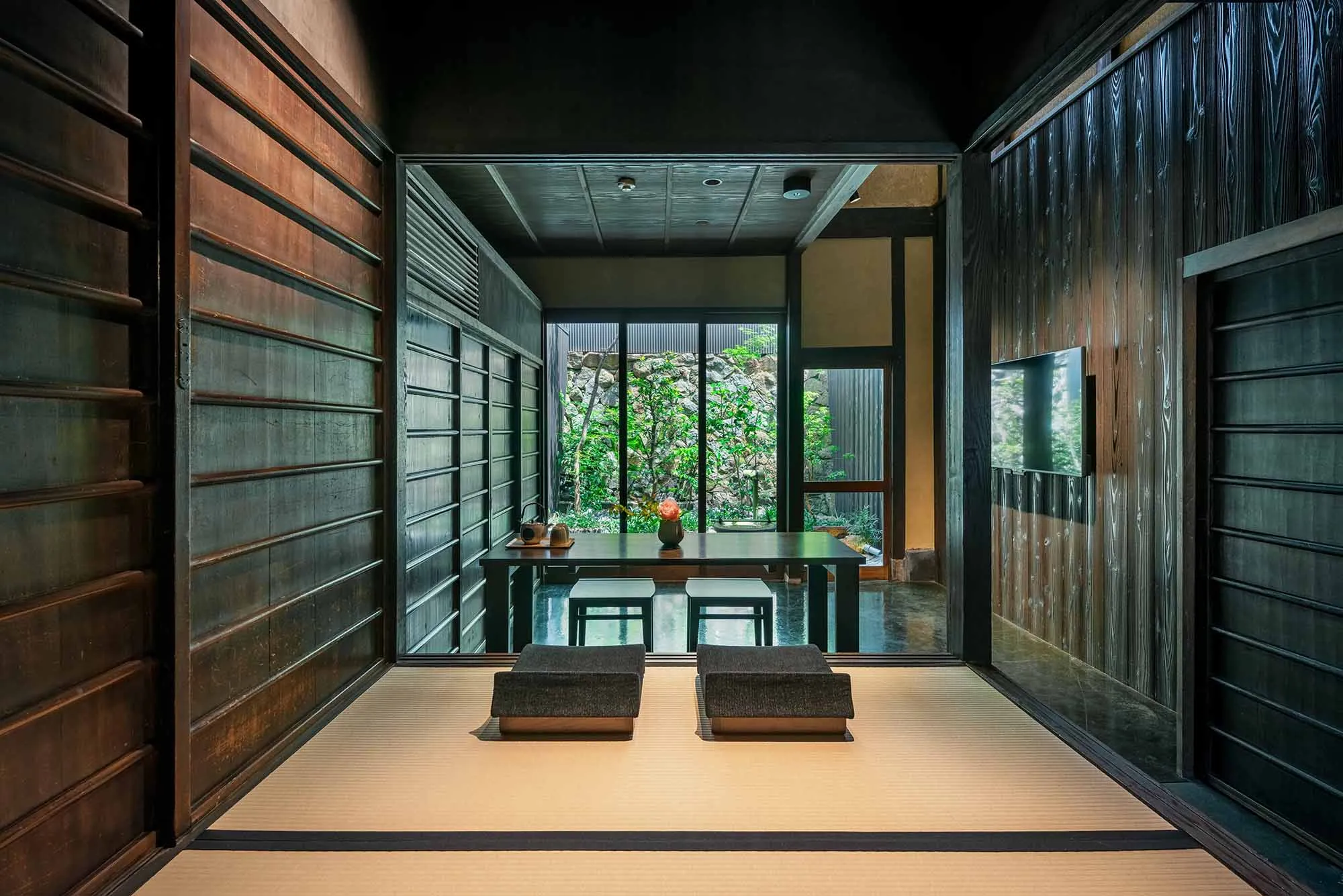 ’Suigetsu’ — Kyoto townhouse holiday home