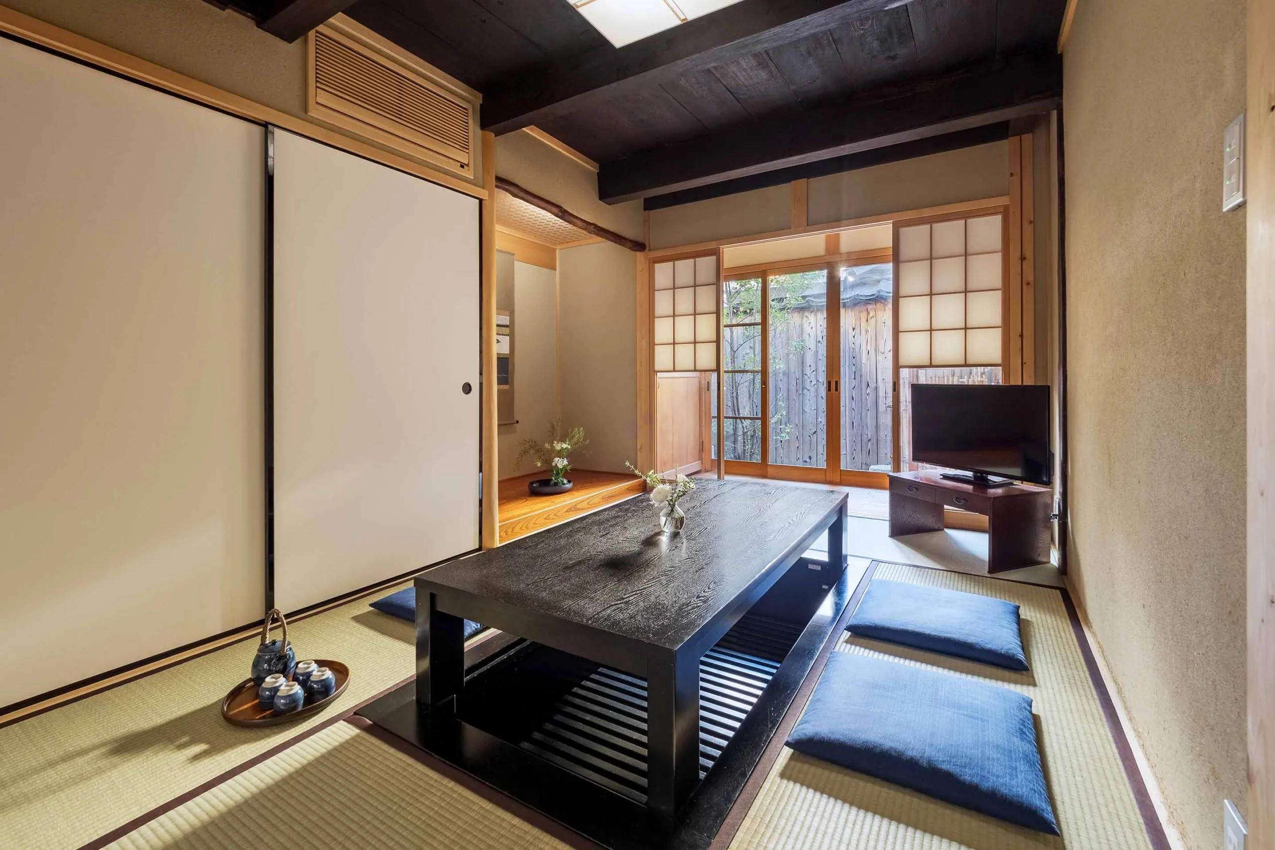 ’Sumire-an’ — interior view 1