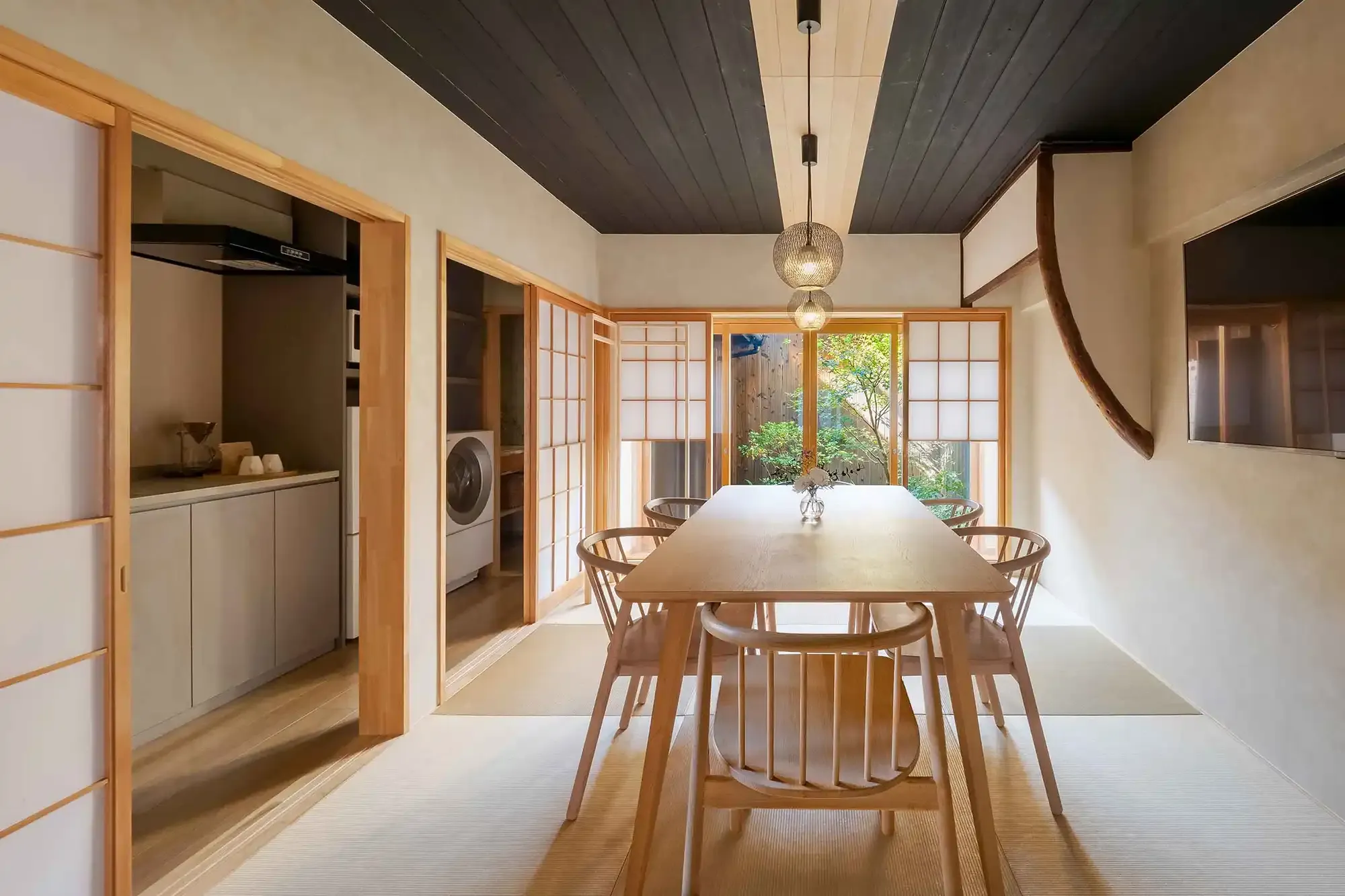 ’Kiyu’ — interior view 12