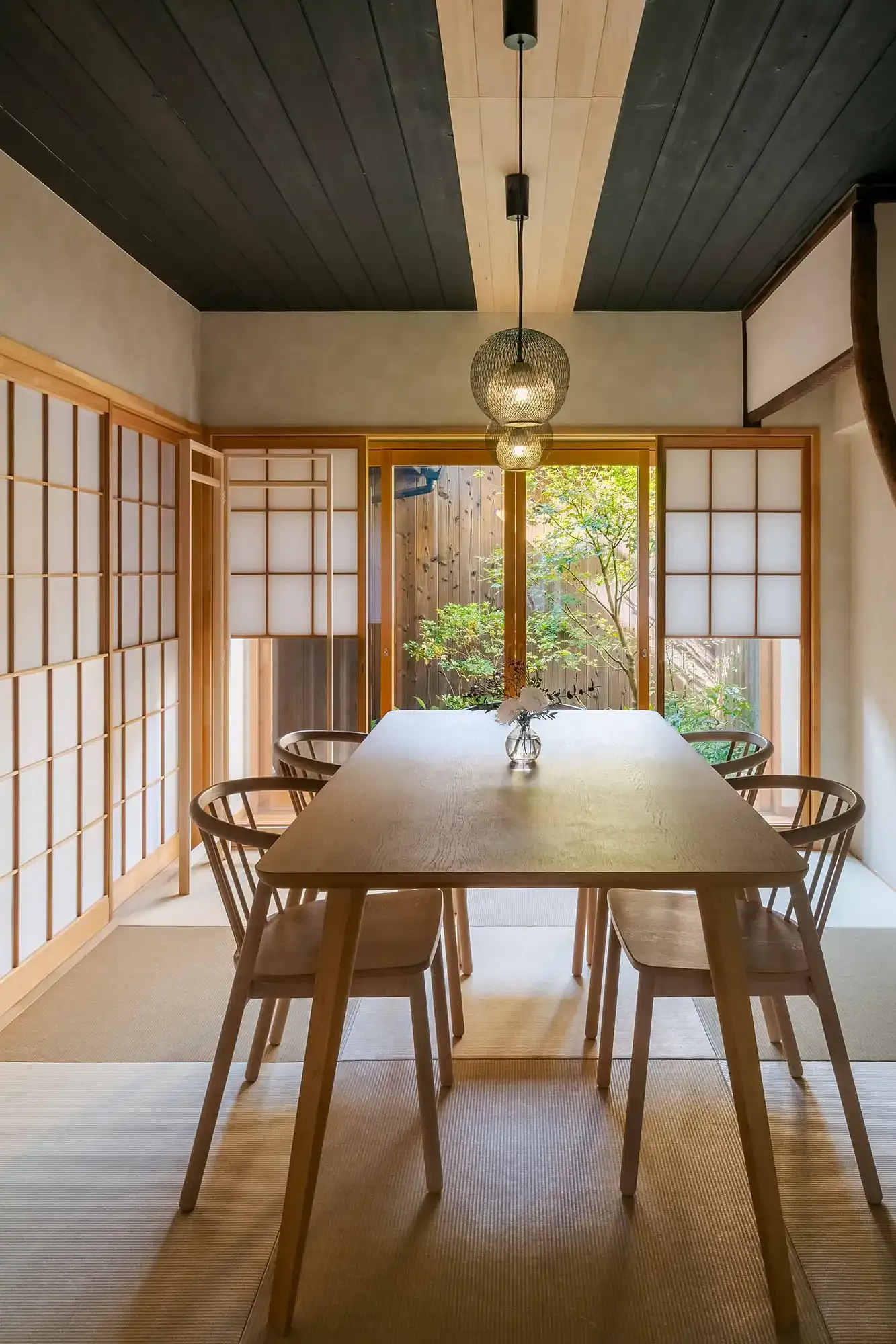 ’Kiyu’ — interior view 13