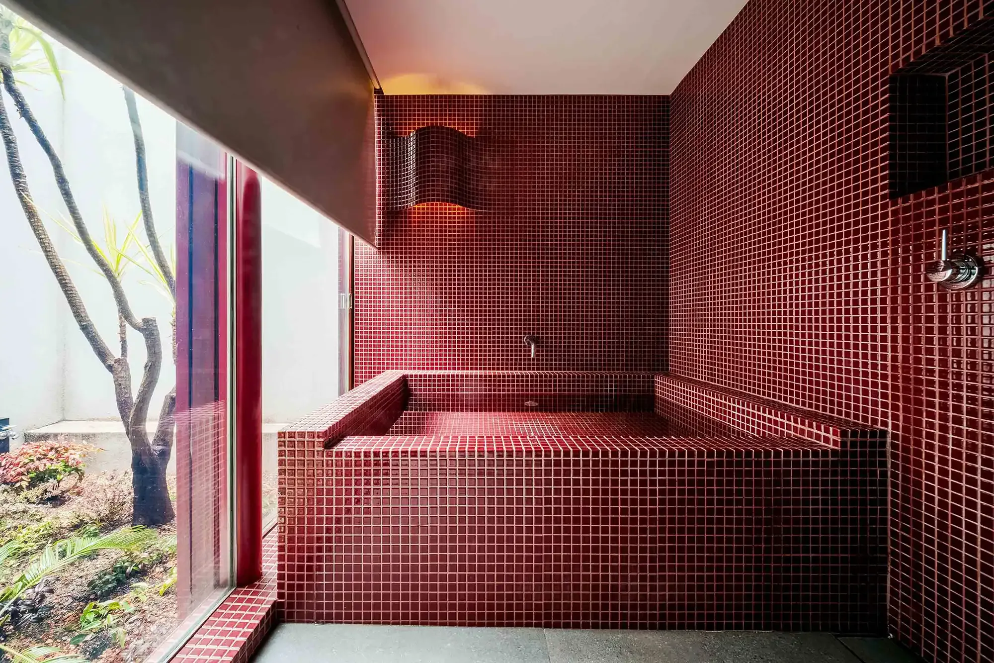 ’Akeiro’ — interior view 2