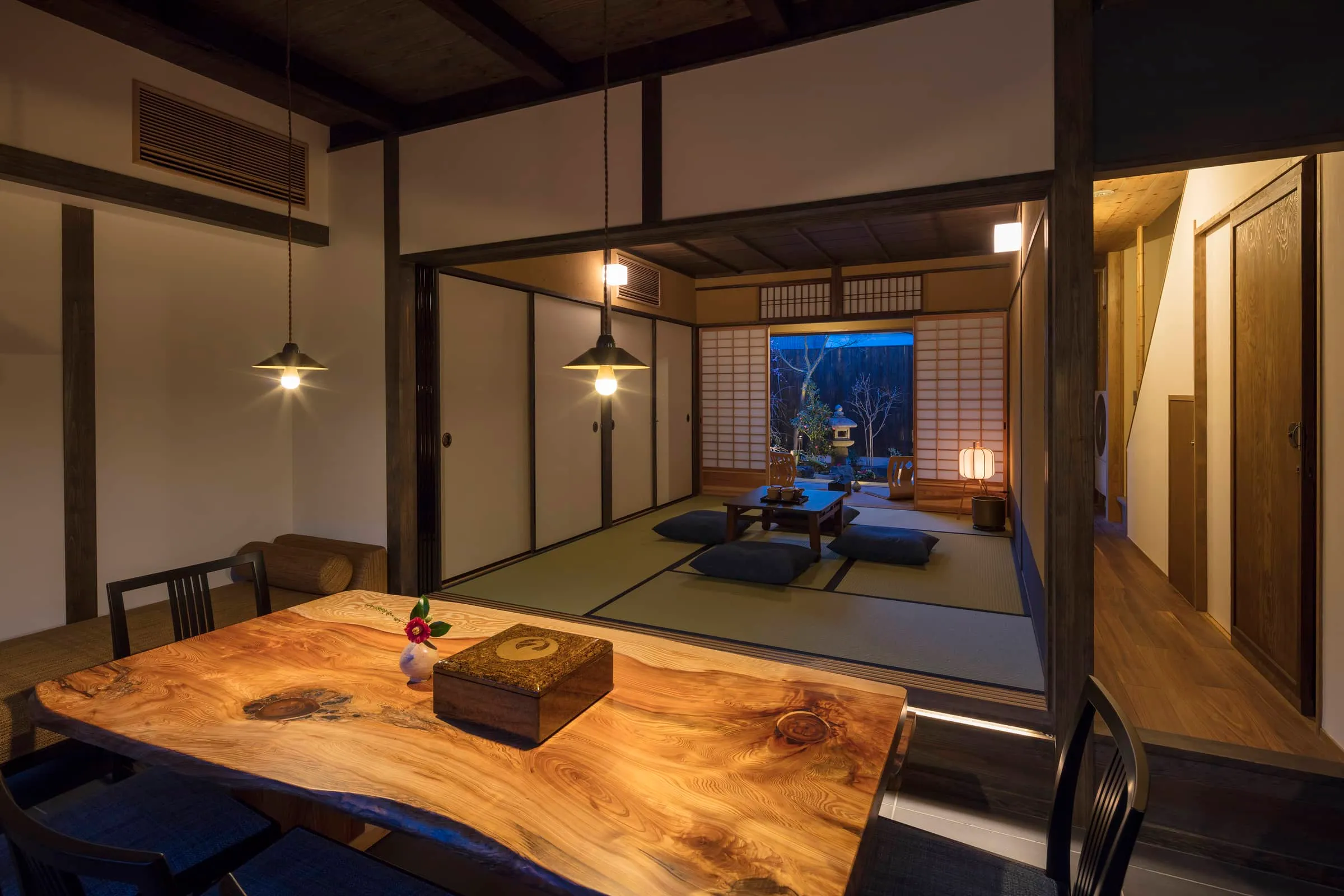 ’Yoitsubaki’ — Kyoto townhouse holiday home