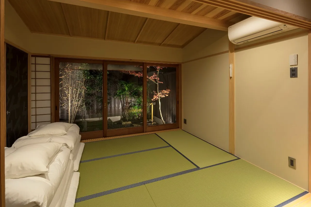 ’Shimabara Kaiden’ — interior view 10