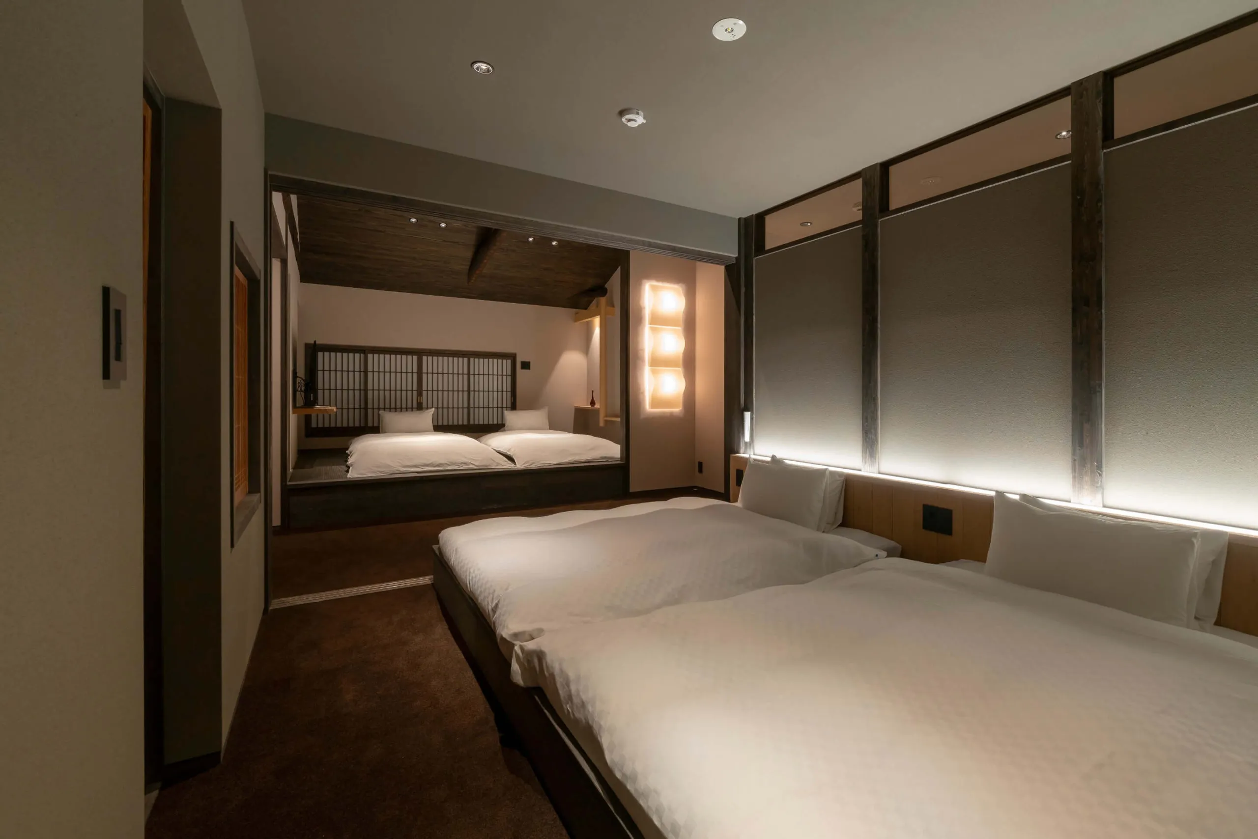 ’Hinaya Gojo Ichi’ — interior view 1