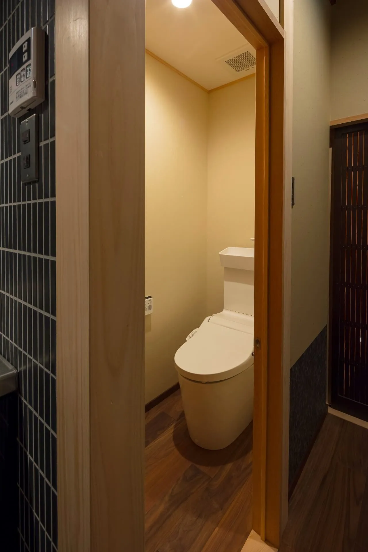 ’Ayaginu’ — interior view 7