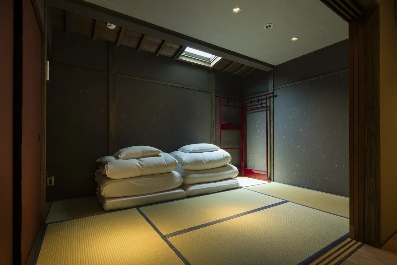 ’Gion-Minami Banka’ — interior view 11