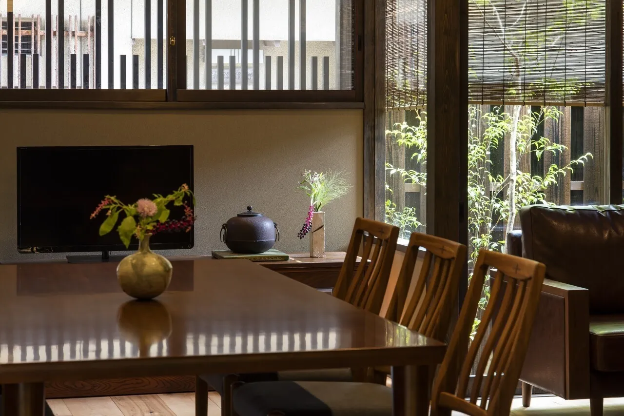 ’Gion-Minami Banka’ — interior view 8