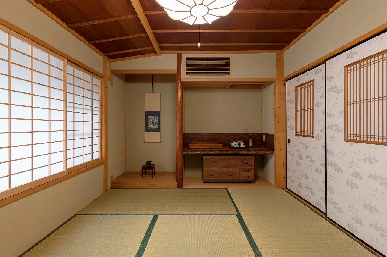 ’Garaku-an’ — interior view 12
