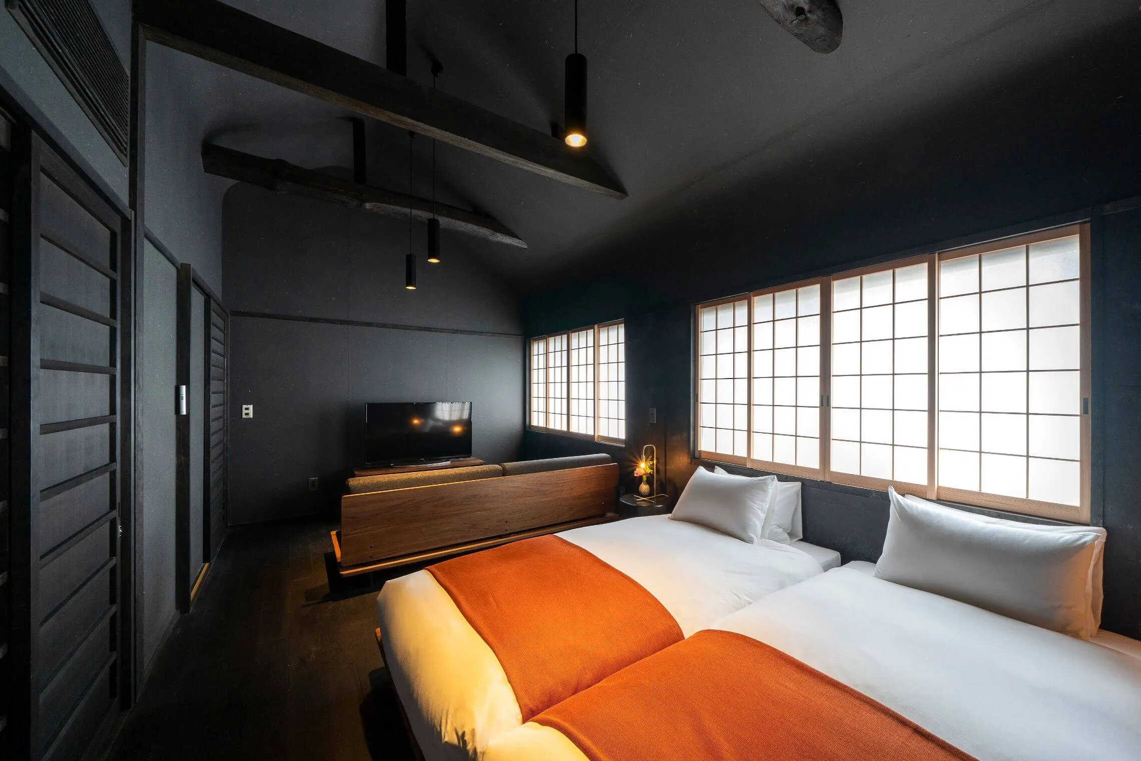 ’Sumihotaru Honoka’ — interior view 1