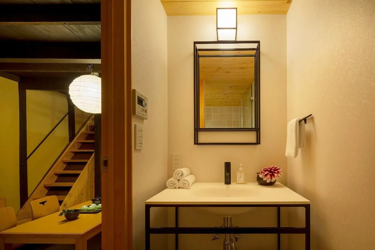 ’Kumashu-an’ — interior view 9