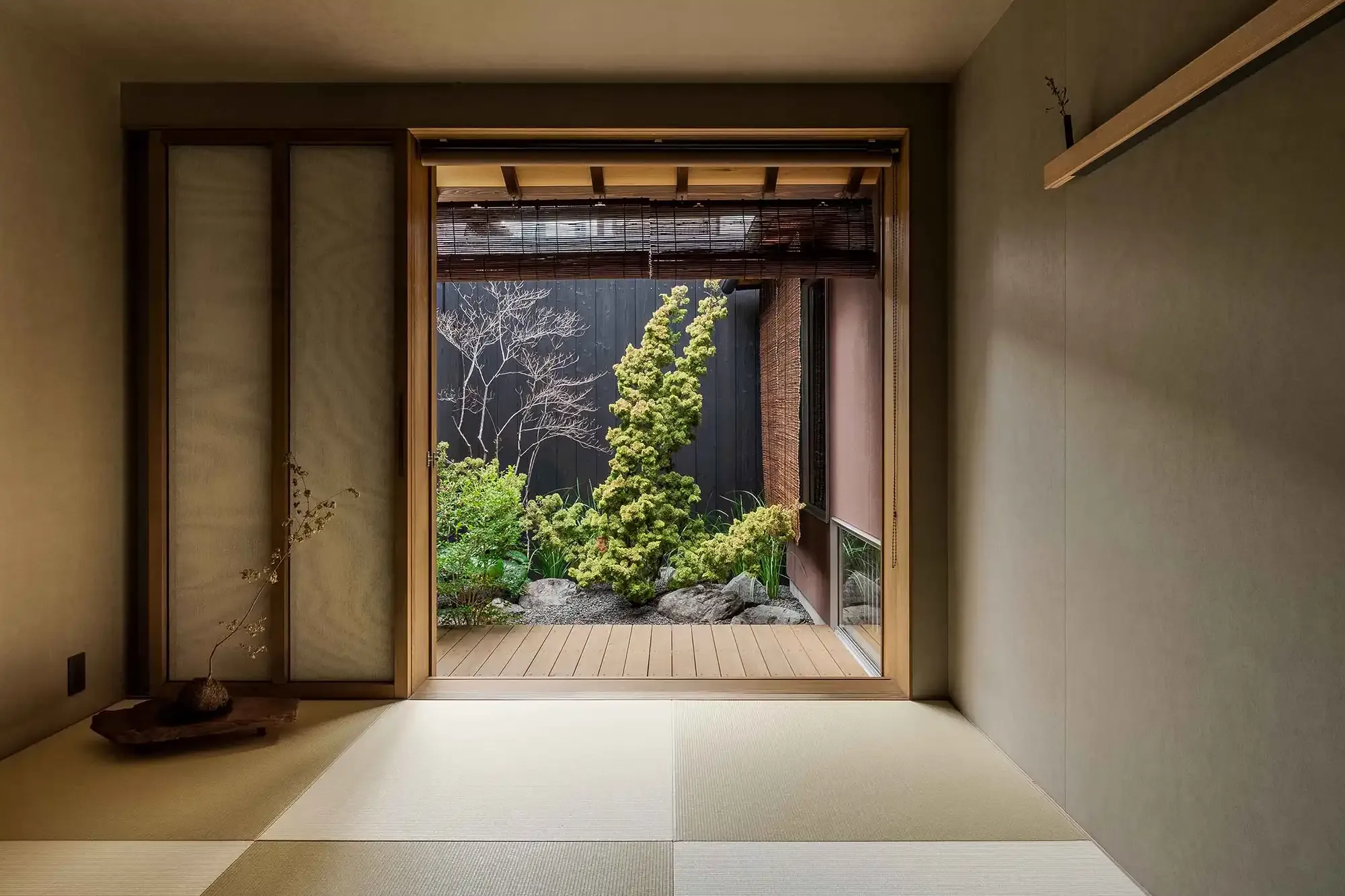 ’Mitsuna’ — interior view 3