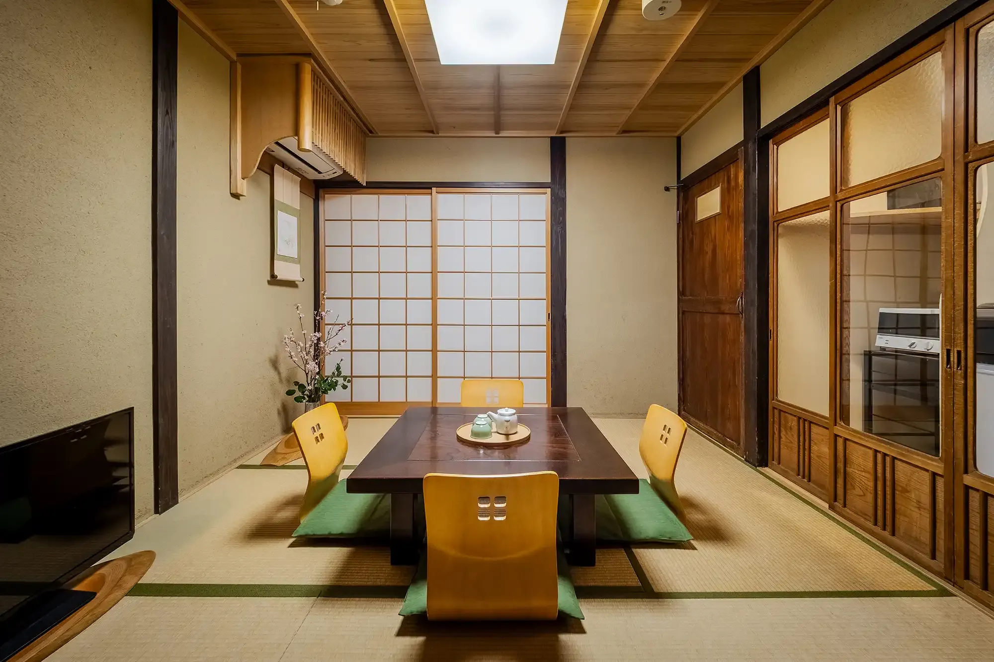 ’Nadeshiko Shirakawa’ — interior view 7