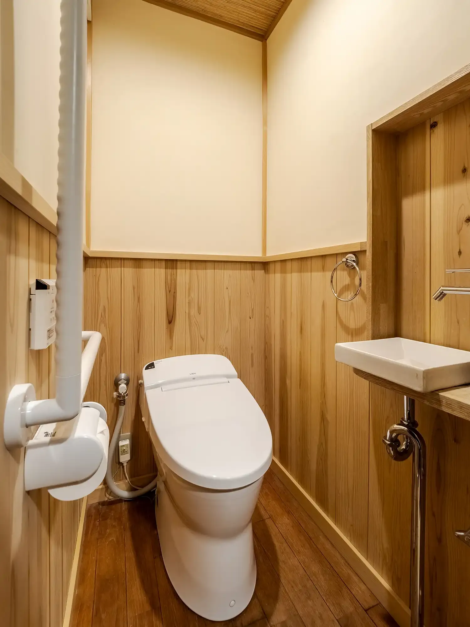 ’Nadeshiko Shirakawa’ — interior view 13