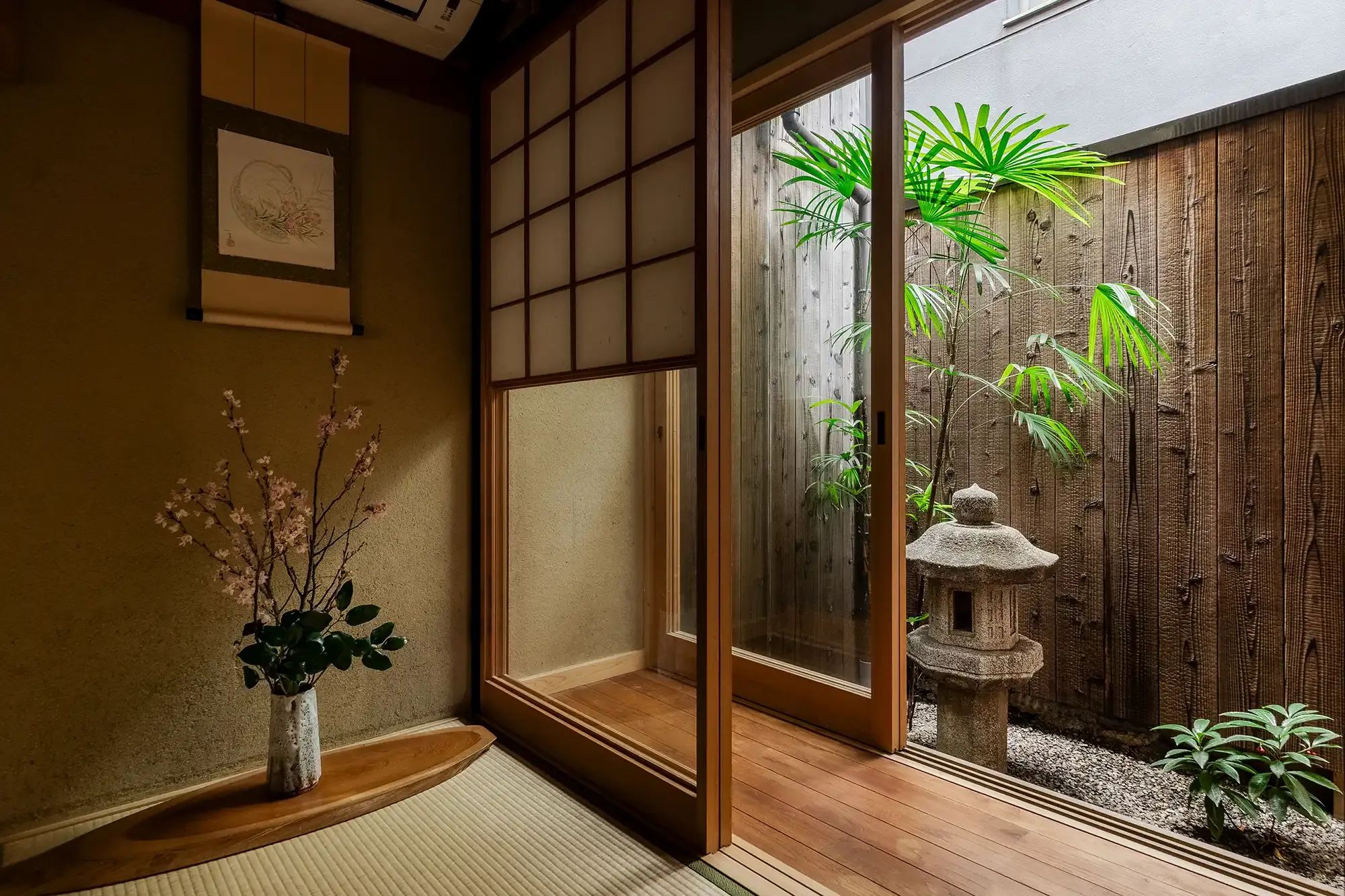’Nadeshiko Shirakawa’ — interior view 2