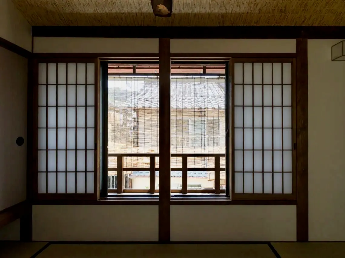 'Shoji' Windows and Doors - Townhouse Features
